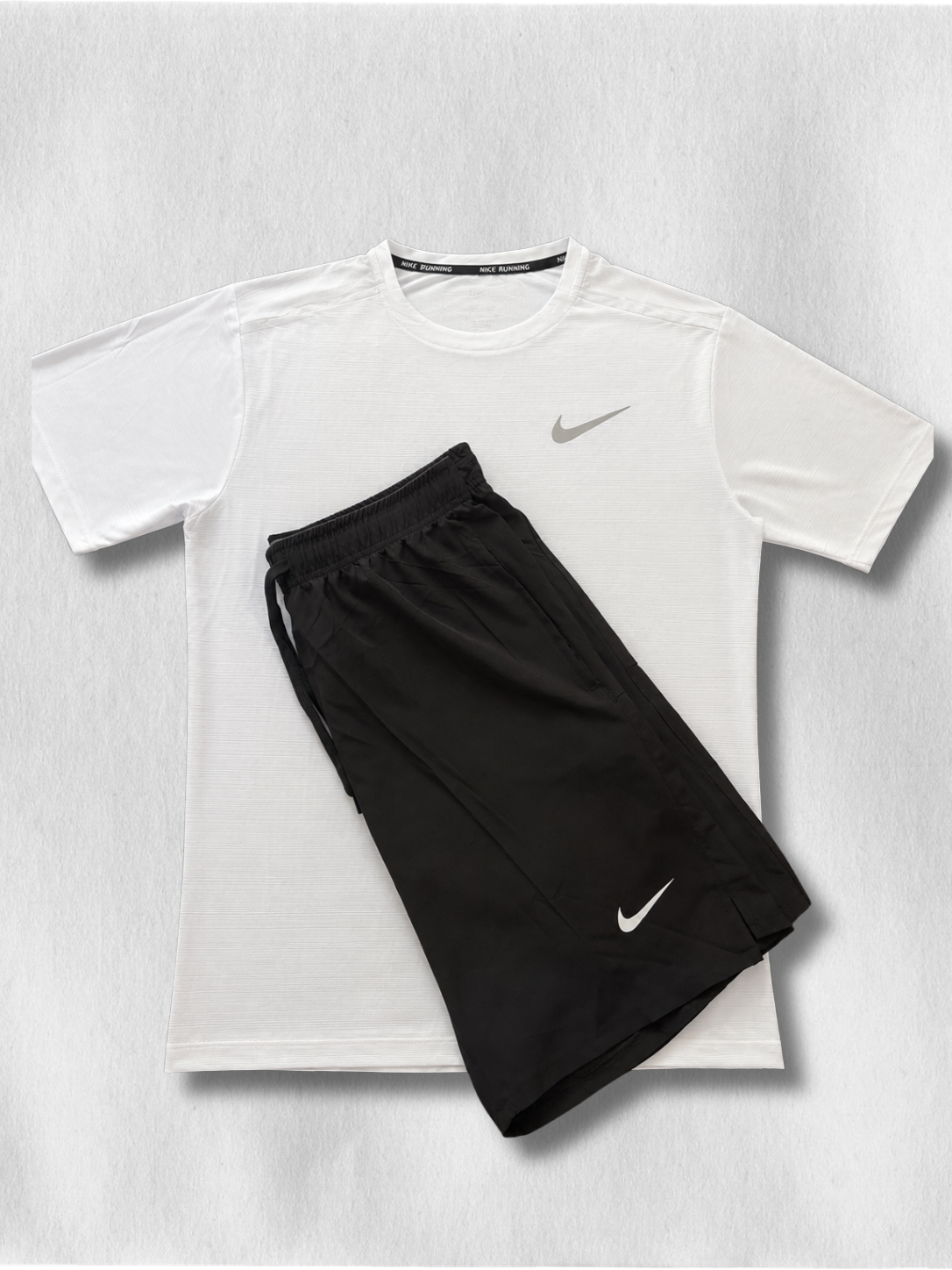 Nike Running Short/T-Shirt Noir Et Blanc
