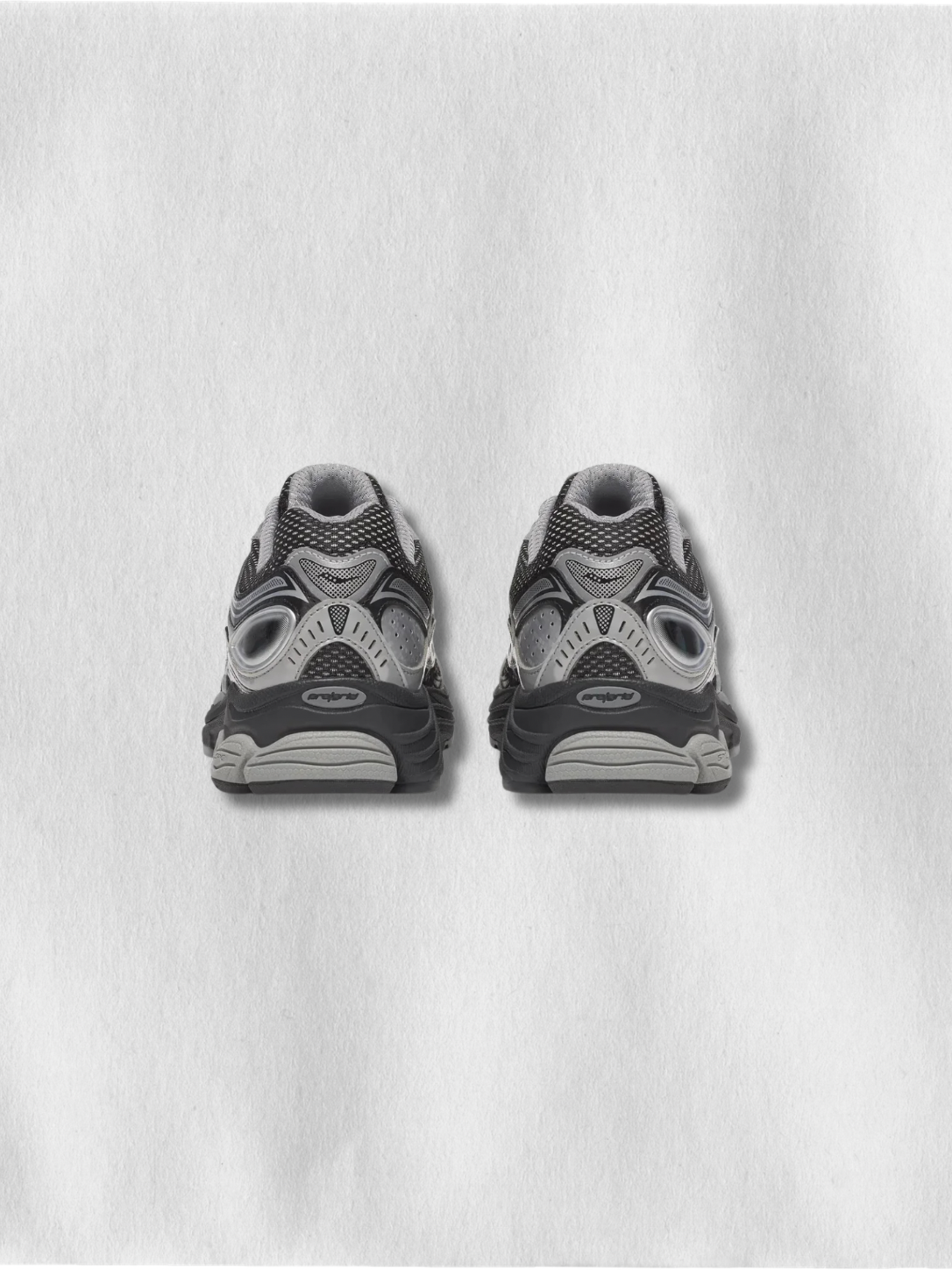 Saucony Omni 9 Black/Grey