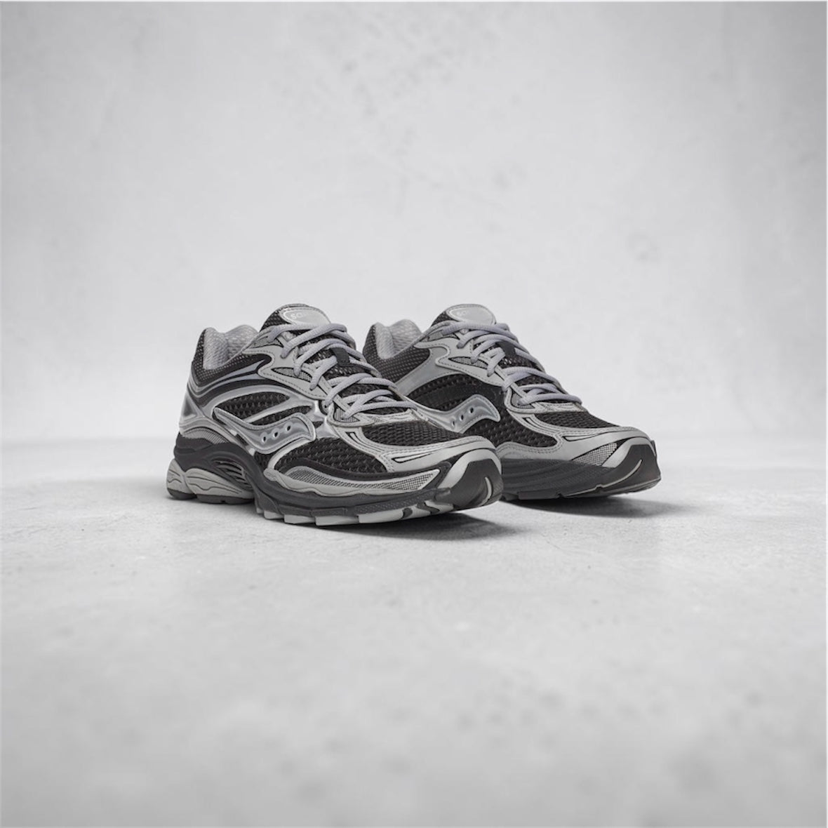Saucony Omni 9 Black/Grey